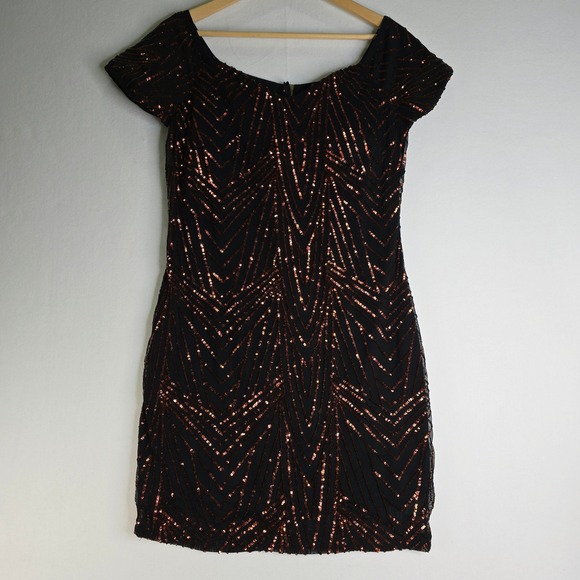 iris Dresses & Skirts - Iris Black Copper Sequin Chevron Bodycon Mini Dress Short Sleeve Medium